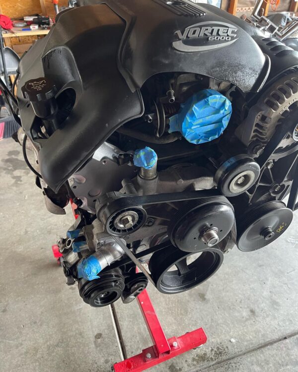 LQ9 6.0L High-Output Iron V8 Crate Engine Package